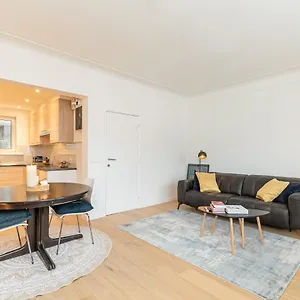 Appartement Between The Theaters Of, Antwerpen