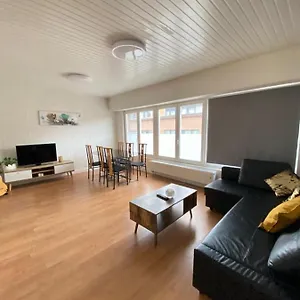 Vakantiehuis Big Sunset 2 Bedroom House With A Garden, Antwerpen
